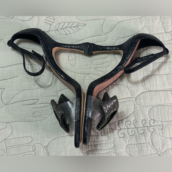 NIB VIncenza Ankle-Strap Bow Heels SzEU 38 / 7-7.5 US Anthro Black Crystal Clear - Picture 7 of 15